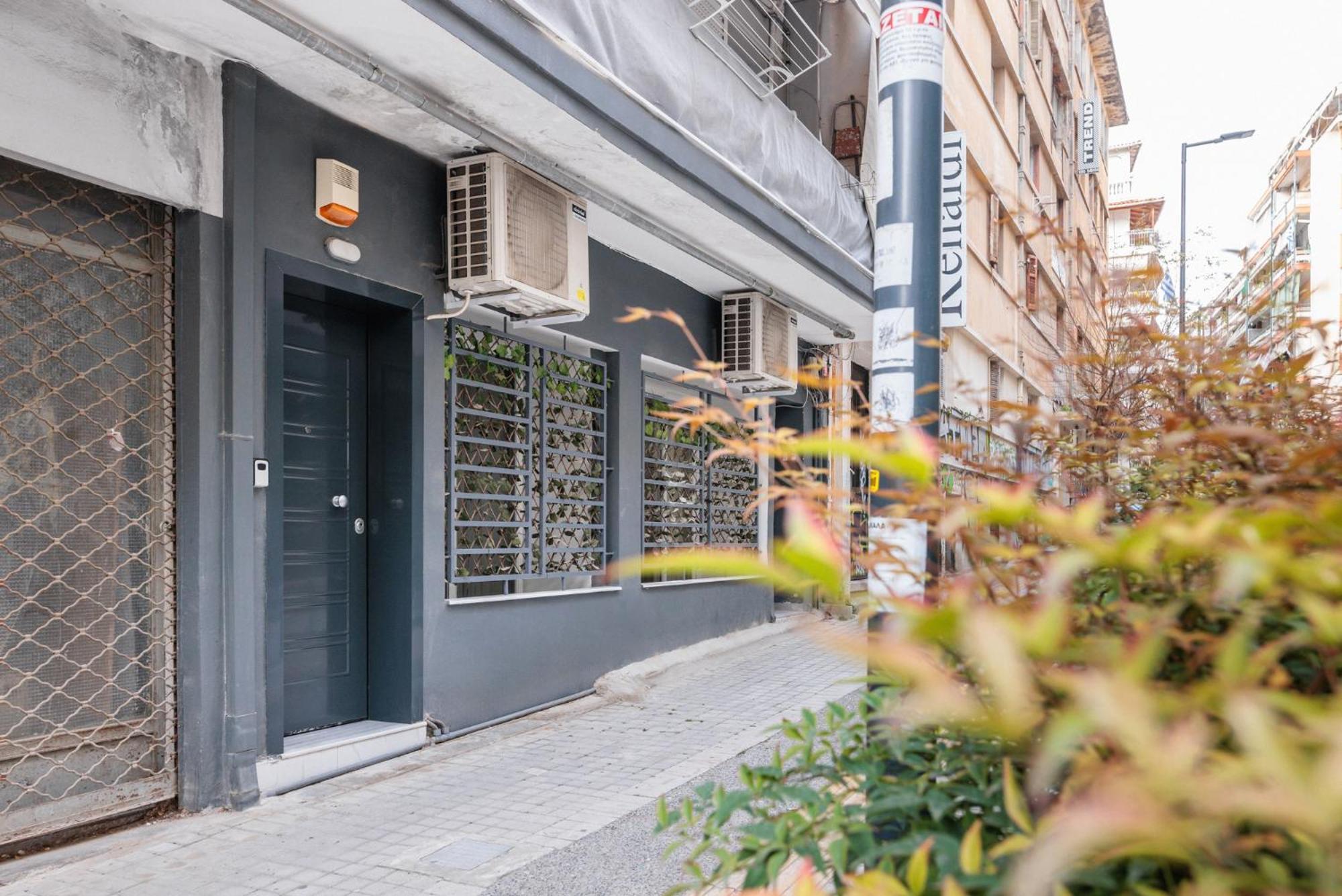 Polis Urban #1 Apartment Thessaloniki Exterior photo